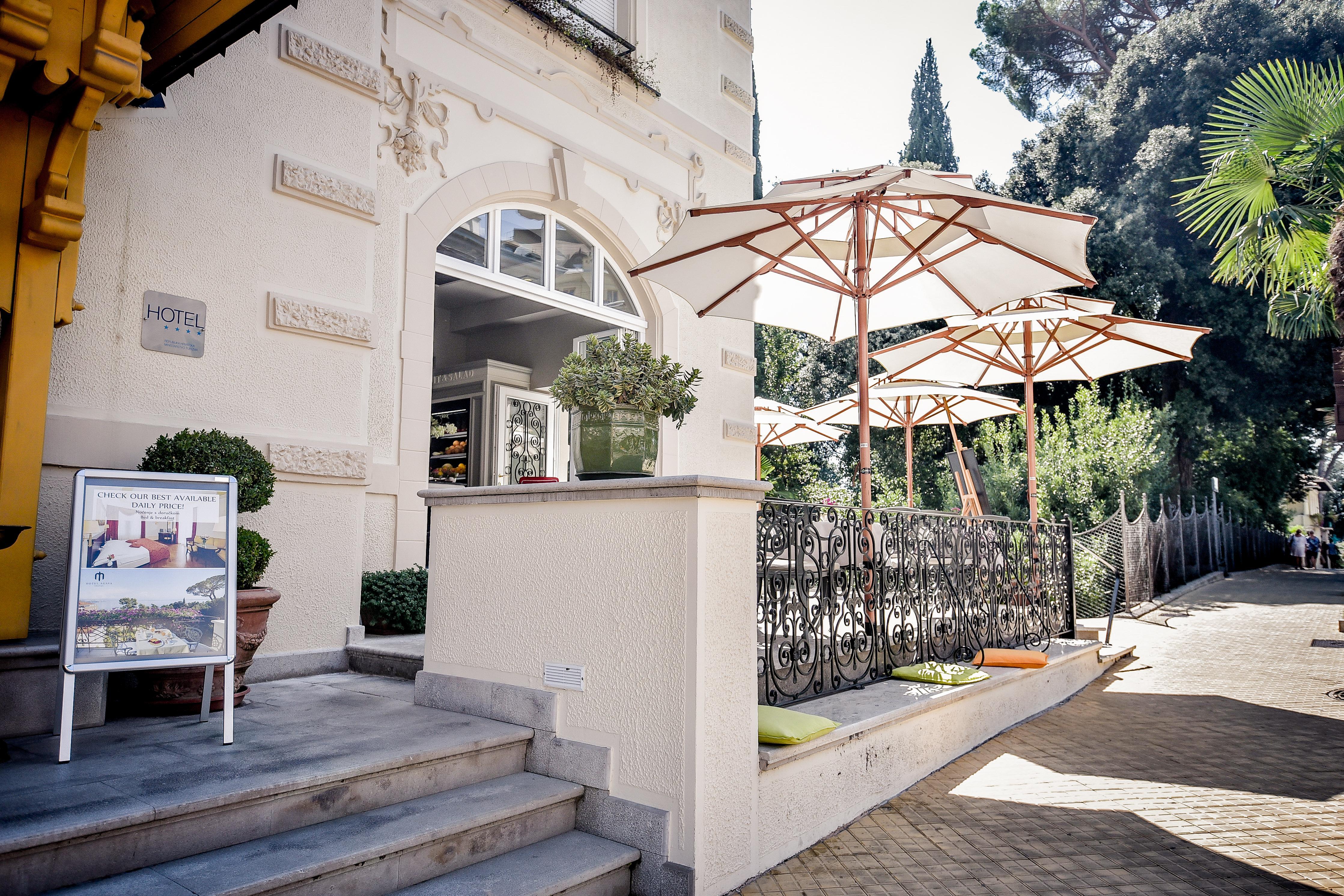 אופטיה Amadria Park Hotel Agava מראה חיצוני תמונה